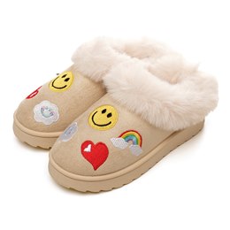FT2649 KIDS CREAM SMILEY BADGE SLIPPER